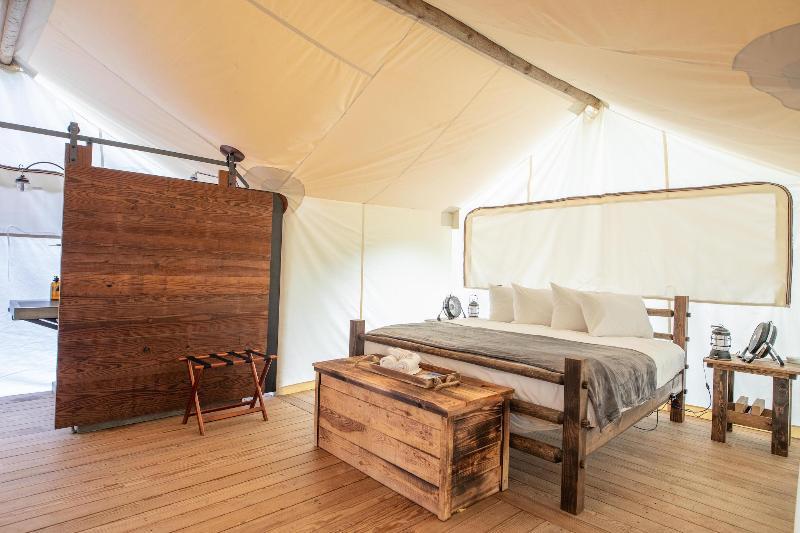 Under Canvas West Yellowstone Exterior foto